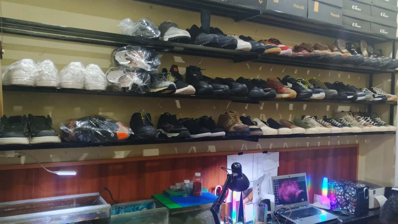 Pabrik sepatu bandung